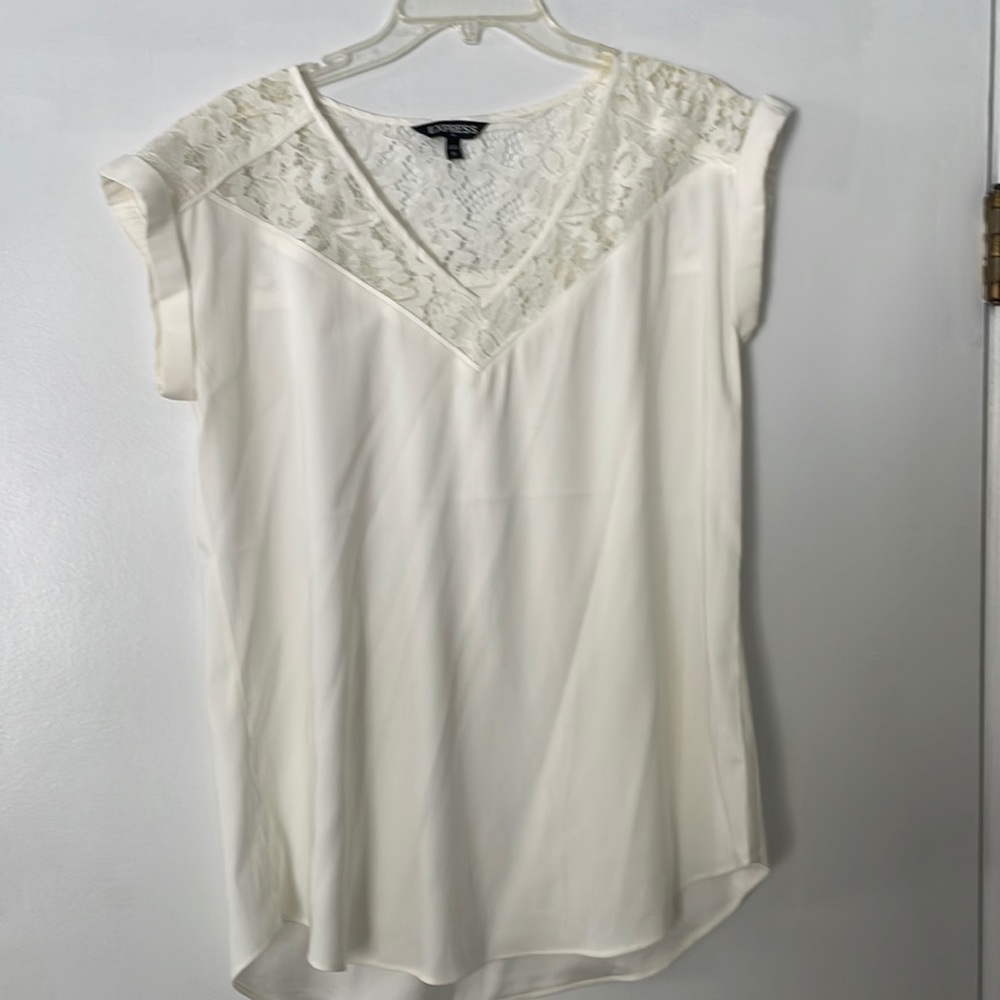 Cream lace express shirt